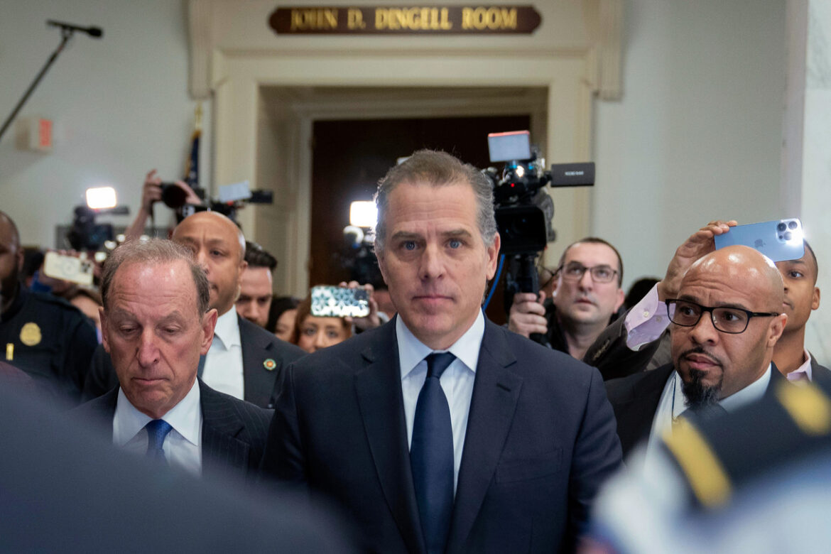 Hunter Biden in court room